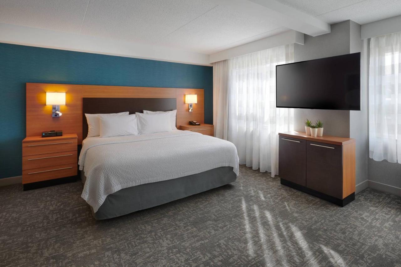 Towneplace Suites By Marriott Mississauga-Airport Corporate Centre Eksteriør bilde